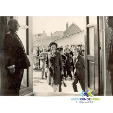 bezoek Beatrix en Claus Coll. HKR geschonken door C (1)
